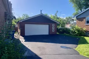 511 N Manchester Pl, Chicago Heights, IL 60411 - Photo 34