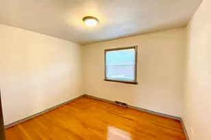 511 N Manchester Pl, Chicago Heights, IL 60411 - Photo 14