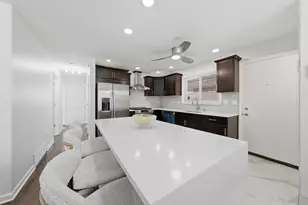 9417 S Lowe Ave, Chicago, IL 60620 - Photo 8