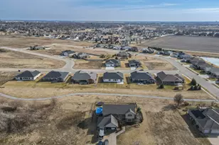 1009 Spring St, Manteno, IL 60950 - Photo 6