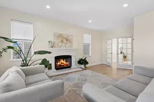 2371 Bluewater Dr, Wauconda, IL 60084 - Photo 8