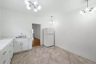 7806 S Cregier Ave, Chicago, IL 60649 - Photo 10