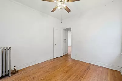 7806 S Cregier Avenue, Chicago, IL 60649 - Photo 14