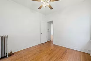 7806 S Cregier Ave, Chicago, IL 60649 - Photo 14
