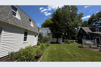 622 N President Street, Wheaton, IL 60187 - Photo 44