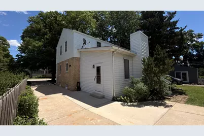 622 N President Street, Wheaton, IL 60187 - Photo 34