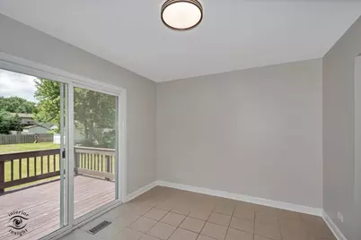 2N314 Euclid Avenue, Glen Ellyn, IL 60137 - Photo 12