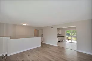 2N314 Euclid Ave, Glen Ellyn, IL 60137 - Photo 6