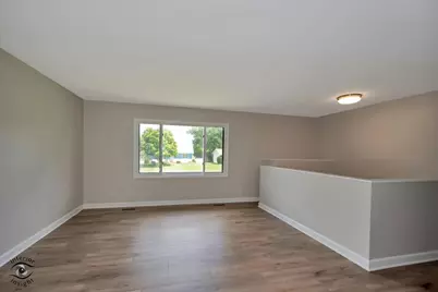2N314 Euclid Avenue, Glen Ellyn, IL 60137 - Photo 4