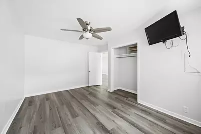 11637 S Harry J Rogowski Drive, Merrionette Park, IL 60803 - Photo 14