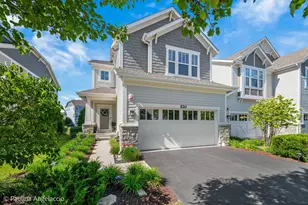 520 Pershing Ct, Barrington, IL 60010 - Photo 1