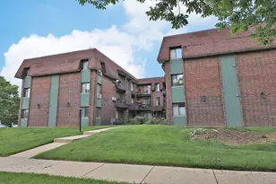 4946 Douglas Rd, Downers Grove, IL 60515 - Photo 1