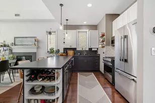 1067 N Hermitage Ave, Chicago, IL 60622 - Photo 14