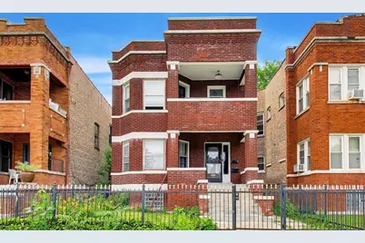 1218 N Mason Avenue, Chicago, IL 60651 - Photo 1