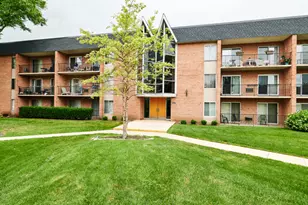 1104 N Mill St, Naperville, IL 60563 - Photo 1