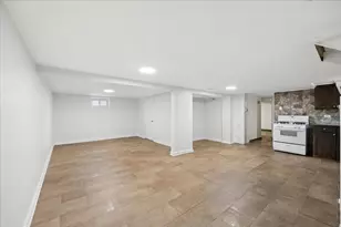 2410 Sunnyside Ave, Westchester, IL 60154 - Photo 14