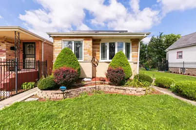 9010 S Parnell Avenue, Chicago, IL 60620 - Photo 2
