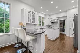 458 Naida Ter, Highland Park, IL 60035 - Photo 6