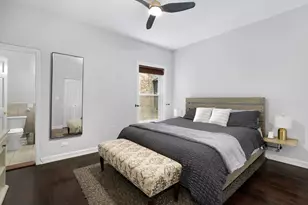 839 W Lakeside Pl, Chicago, IL 60640 - Photo 22
