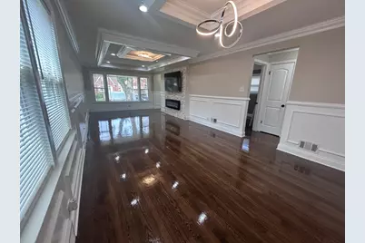 12211 S Lafayette Avenue, Chicago, IL 60628 - Photo 6
