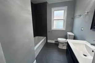 12211 S Lafayette Ave, Chicago, IL 60628 - Photo 10