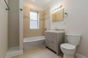 7938 S Honore St, Chicago, IL 60620 - Photo 8