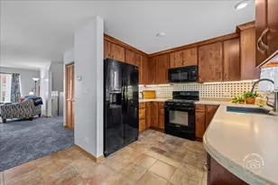 1637 Orchard Ct, West Chicago, IL 60185 - Photo 8