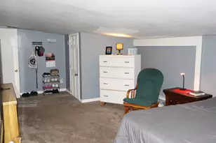 1013 Bernstein St, Streator, IL 61364 - Photo 10