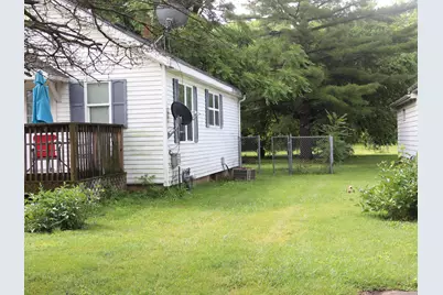 1013 Bernstein Street, Streator, IL 61364 - Photo 2