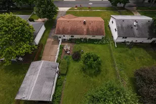 213 River Dr, Dekalb, IL 60115 - Photo 18