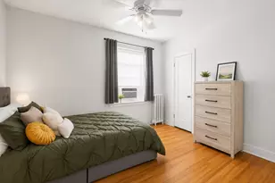 2453 N Clark St, Chicago, IL 60614 - Photo 6
