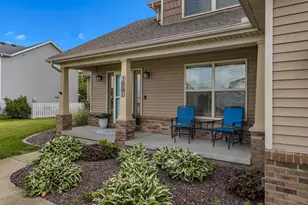 3001 Applewood Dr, Monticello, IL 61856 - Photo 4