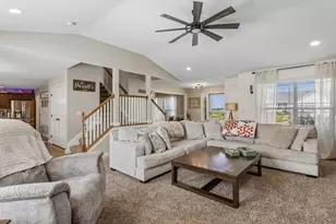 3001 Applewood Dr, Monticello, IL 61856 - Photo 8