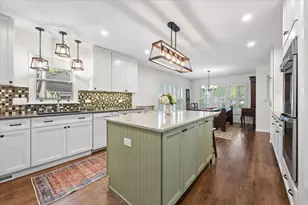 376 Rosewood Ave, Winnetka, IL 60093 - Photo 10