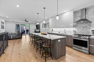 824 S Bell Ave, Chicago, IL 60612 - Photo 6