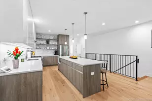 824 S Bell Ave, Chicago, IL 60612 - Photo 8