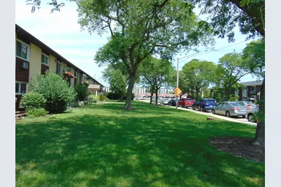 9588 N Terrace Place #208H, Des Plaines, IL 60016 - Photo 16