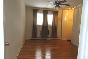 9588 N Terrace Pl, Des Plaines, IL 60016 - Photo 10
