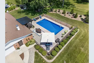 5720 Barrington Road, Morris, IL 60450 - Photo 2