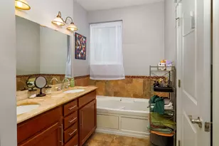 4412 S Indiana Ave, Chicago, IL 60653 - Photo 12