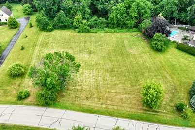 10N594 Long View Lane, Elgin, IL 60124 - Photo 1