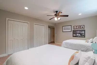 2104 Sinclair Court, Bloomington, IL 61704 - Photo 36