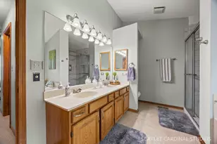 56 Forestview Ln, Aurora, IL 60502 - Photo 18