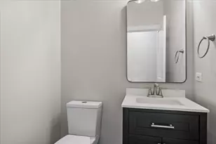 369 Abington Woods Dr, Aurora, IL 60502 - Photo 10