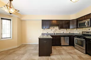 14130 Sheffield Dr, Homer Glen, IL 60491 - Photo 8