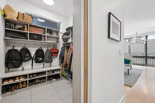 5945 N Magnolia Ave, Chicago, IL 60660 - Photo 10