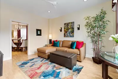 1916 W Irving Park Road, Chicago, IL 60613 - Photo 8