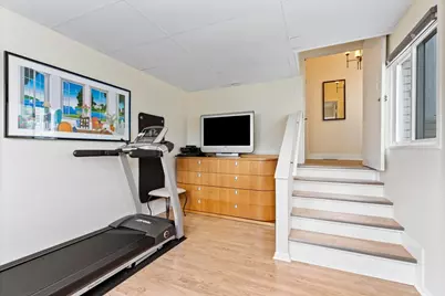 1916 W Irving Park Road, Chicago, IL 60613 - Photo 20