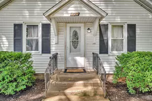 220 S Marguerite St, Coal City, IL 60416 - Photo 4