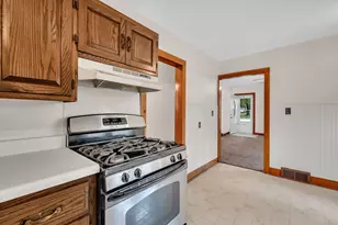 220 S Marguerite St, Coal City, IL 60416 - Photo 14